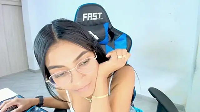 Snapshot of sophiax-x chatting on 22, 2, 2026 sophiax-x online show from 22, 2, 2026