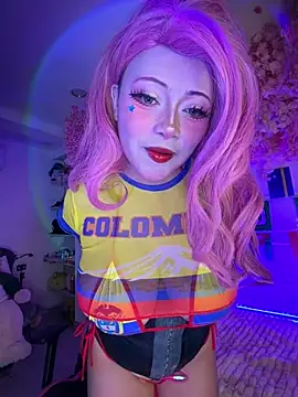 Snapshot of seraphine23 chatting on 24, 6, 2026 seraphine23 online show from 24, 6, 2026