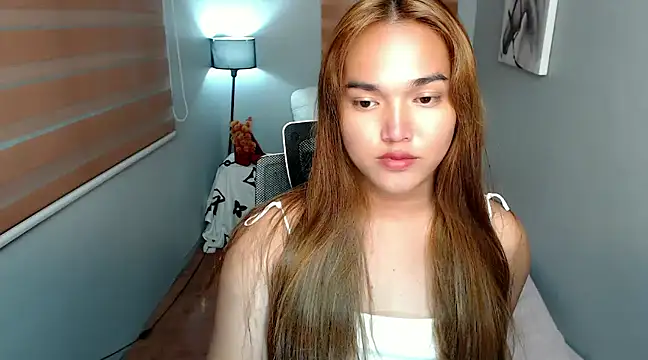 Snapshot of MoaningKylie chatting on 6, 12, 2024 MoaningKylie online show from 6, 12, 2024