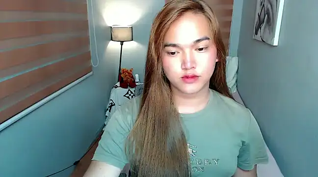 Snapshot of MoaningKylie chatting on 13, 12, 2024 MoaningKylie online show from 13, 12, 2024