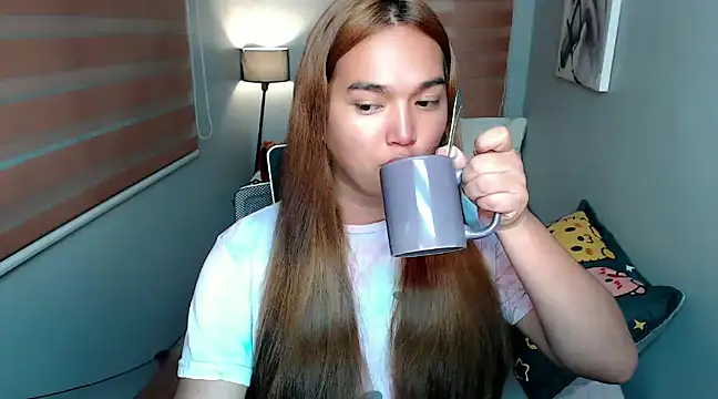 Snapshot of MoaningKylie chatting on 21, 12, 2024 MoaningKylie online show from 21, 12, 2024