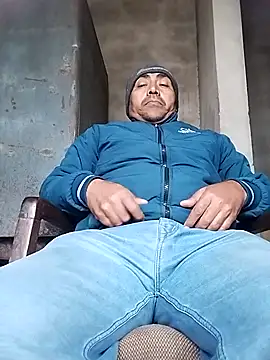 Snapshot of Pitercom chatting on 9, 3, 2025 Pitercom online show from 9, 3, 2025