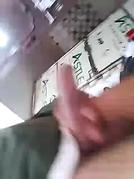 Snapshot of Pitercom chatting on 14, 10, 2025 Pitercom online show from 14, 10, 2025