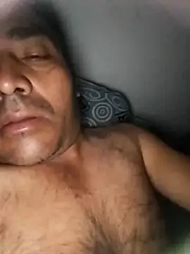 Snapshot of Pitercom chatting on 20, 10, 2025 Pitercom online show from 20, 10, 2025