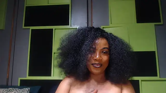 Snapshot of SexyAssDivaxxx chatting on 30, 9, 2025 SexyAssDivaxxx online show from 30, 9, 2025