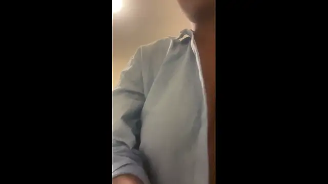 Snapshot of HoneyDripHer chatting on 11, 11, 2025 HoneyDripHer online show from 11, 11, 2025