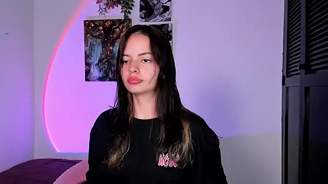 Snapshot of Abby_Saenz01 chatting on 5, 4, 2026 Abby Saenz01 online show from 5, 4, 2026