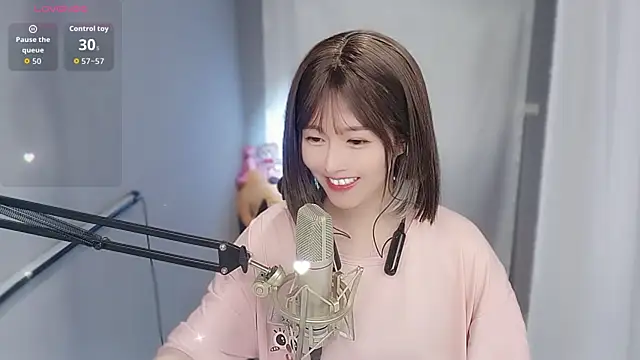 Snapshot of tw_lala chatting on 7, 4, 2026 tw lala online show from 7, 4, 2026