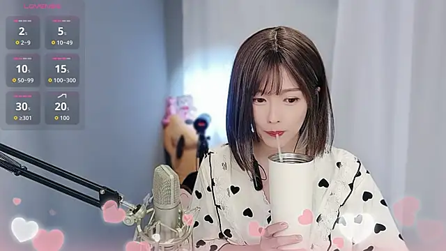 Snapshot of tw_lala chatting on 10, 4, 2026 tw lala online show from 10, 4, 2026