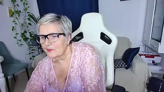 Selenna57 online show from 17, 1, 2026