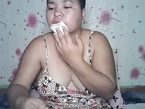 Snapshot of hotpussyxxx33x chatting on 15, 12, 2025 hotpussyxxx33x online show from 15, 12, 2025