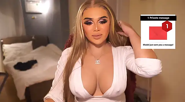 AnneHartx online show from 8, 2, 2025