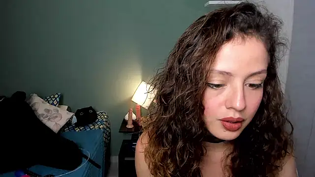 Snapshot of Cassandra_Caiin chatting on 13, 12, 2024 Cassandra Caiin online show from 13, 12, 2024