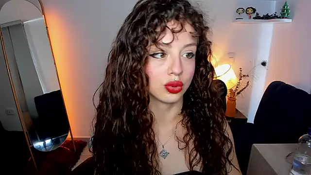 Snapshot of Cassandra_Caiin chatting on 30, 3, 2026 Cassandra Caiin online show from 30, 3, 2026