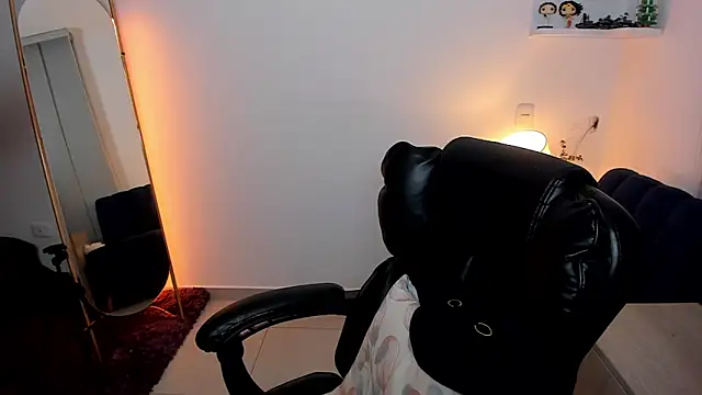 Snapshot of Cassandra_Caiin chatting on 20, 4, 2026 Cassandra Caiin online show from 20, 4, 2026