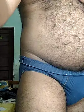 Snapshot of MalluBoyForGirls chatting on 30, 10, 2025 MalluBoyForGirls online show from 30, 10, 2025