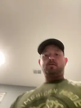 Snapshot of smokeymt420 chatting on 8, 4, 2026 smokeymt420 online show from 8, 4, 2026