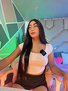 shanon- online show from 6, 4, 2026