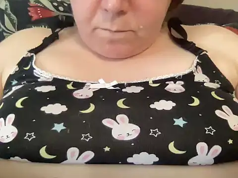 Snapshot of ParisNova chatting on 23, 1, 2025 ParisNova online show from 23, 1, 2025