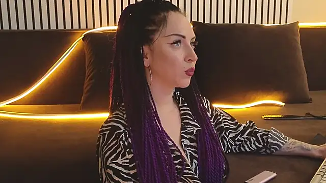 Snapshot of lily_conor chatting on 22, 3, 2025 lily conor online show from 22, 3, 2025