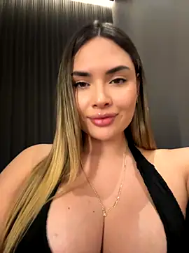 AnaCarrera online show from 9, 11, 2025