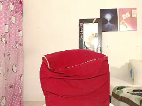 Estefani 32 online show from 22, 1, 2025