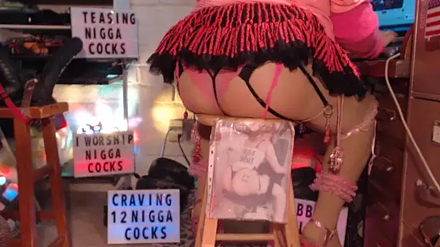 Snapshot of tgirljillforbbc chatting on 2, 2, 2025 tgirljillforbbc online show from 2, 2, 2025