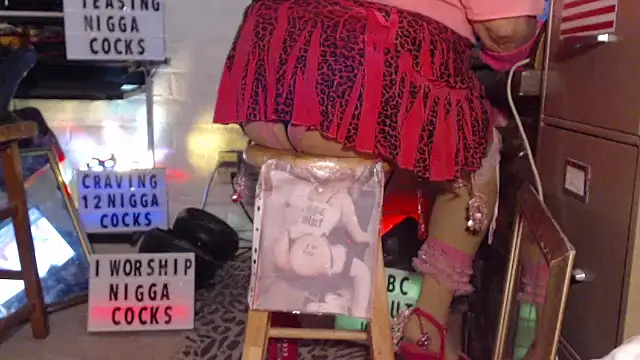 Snapshot of tgirljillforbbc chatting on 16, 2, 2025 tgirljillforbbc online show from 16, 2, 2025