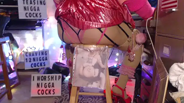 Snapshot of tgirljillforbbc chatting on 2, 3, 2025 tgirljillforbbc online show from 2, 3, 2025