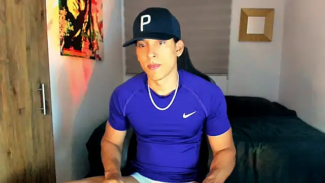 Snapshot of Liam_V chatting on 8, 1, 2025 Liam V online show from 8, 1, 2025