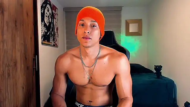 Snapshot of Liam_V chatting on 31, 1, 2025 Liam V online show from 31, 1, 2025