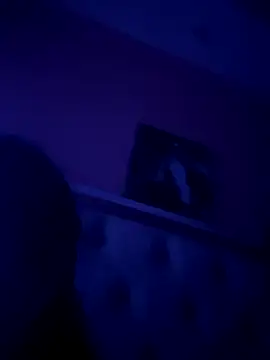 Flossy Vettie online show from 8, 11, 2025