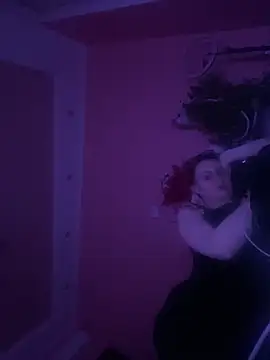 Flossy Vettie online show from 9, 3, 2026