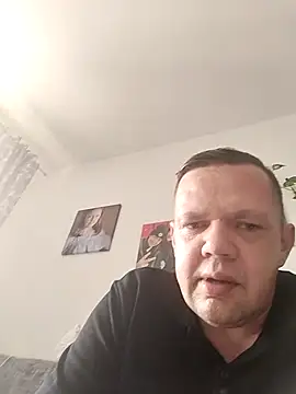 bigdicksperm83 online show from 18, 4, 2026