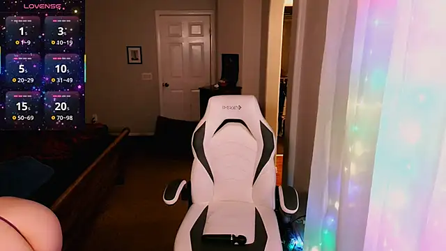 Snapshot of britteebee chatting on 7, 2, 2026 britteebee online show from 7, 2, 2026