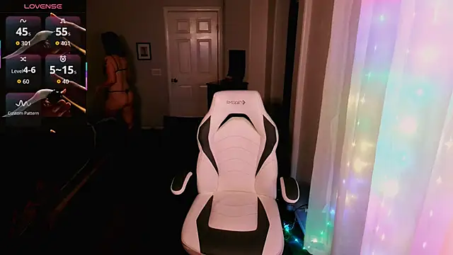 Snapshot of britteebee chatting on 12, 2, 2026 britteebee online show from 12, 2, 2026