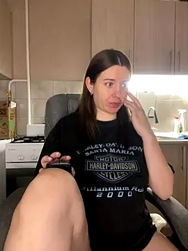 Snapshot of NastyushaaLove chatting on 24, 11, 2025 NastyushaaLove online show from 24, 11, 2025