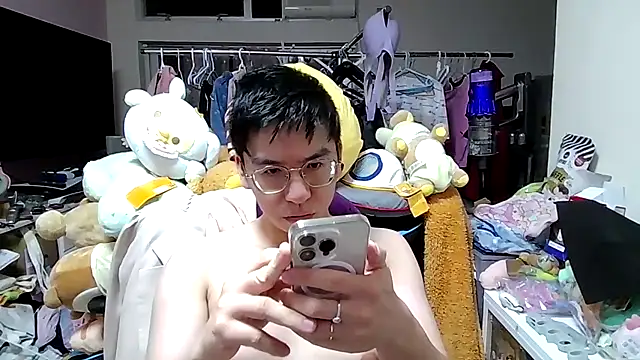 Snapshot of charlie_xdd chatting on 22, 2, 2026 charlie xdd online show from 22, 2, 2026