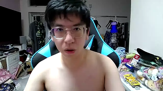 Snapshot of charlie_xdd chatting on 27, 3, 2026 charlie xdd online show from 27, 3, 2026