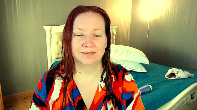 Snapshot of GoddessLara chatting on 1, 4, 2026 GoddessLara online show from 1, 4, 2026