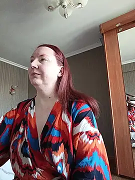 Snapshot of GoddessLara chatting on 5, 4, 2026 GoddessLara online show from 5, 4, 2026