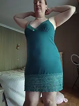 Snapshot of GoddessLara chatting on 10, 6, 2026 GoddessLara online show from 10, 6, 2026