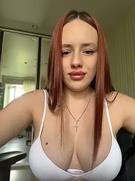Snapshot of Lisaaan chatting on 24, 7, 2026 Lisaaan online show from 24, 7, 2026