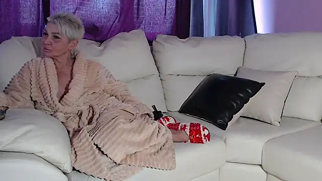 TightAssMom online show from 28, 2, 2025