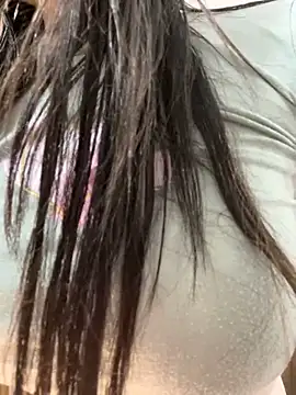 Emmily 19 online show from 5, 12, 2024