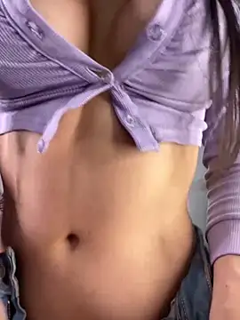 Emmily 19 online show from 13, 3, 2025