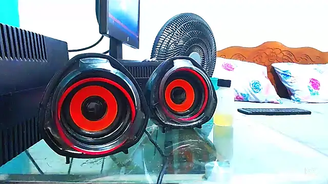 cositarrica xxx online show from 28, 2, 2025