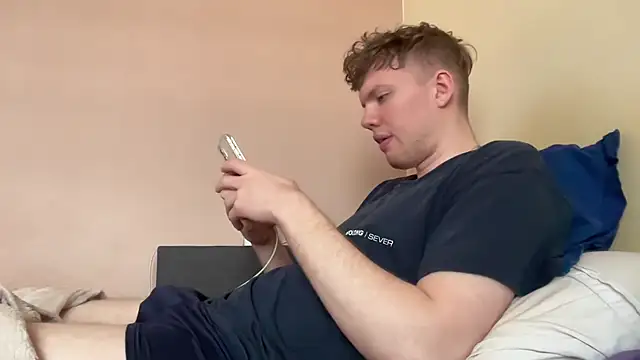 Snapshot of sexybooii6968 chatting on 12, 3, 2026 sexybooii6968 online show from 12, 3, 2026