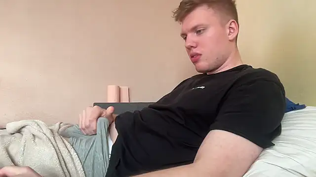 Snapshot of sexybooii6968 chatting on 12, 4, 2026 sexybooii6968 online show from 12, 4, 2026