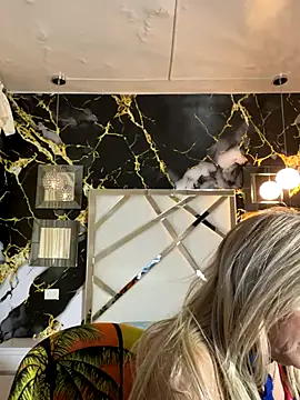 scarlett sexx69 online show from 10, 10, 2025